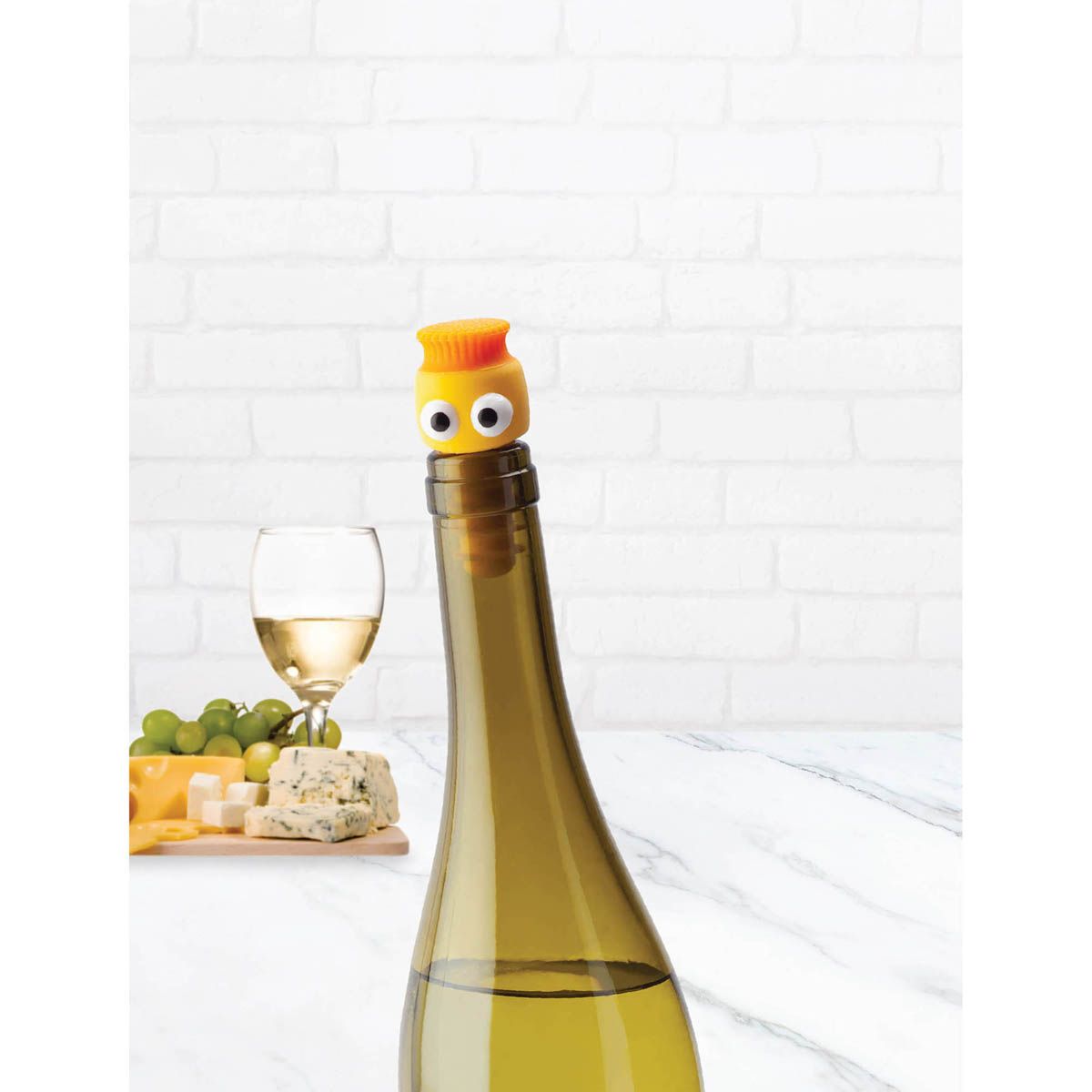 Joie Peekaboo Bottle Toppers, Set of 2