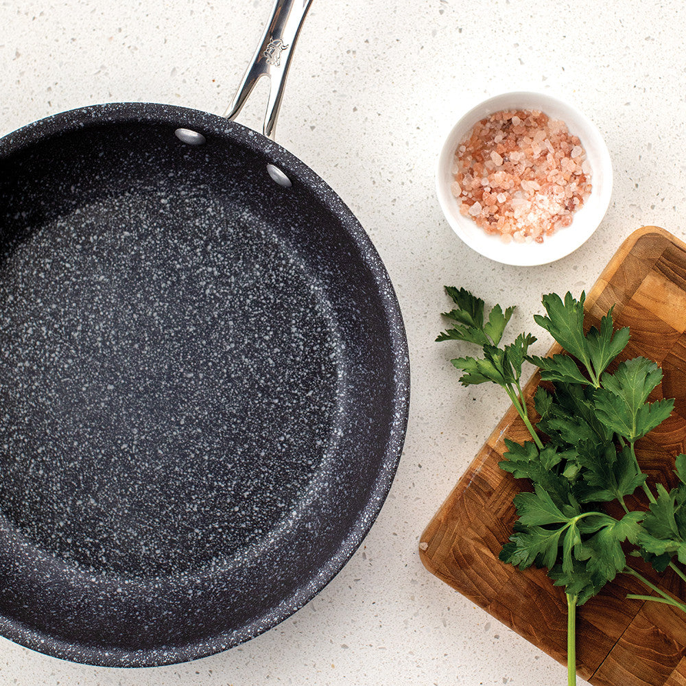 Basalt 10" Saute Skillet