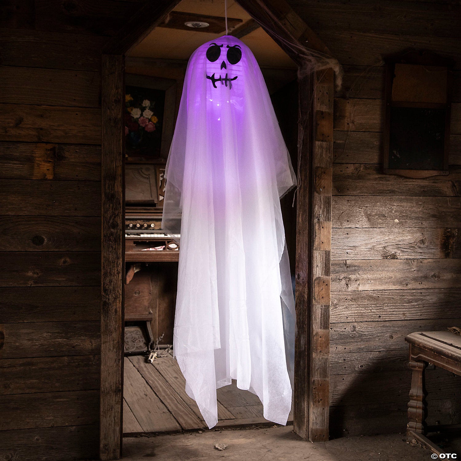 6.5FT White Light-Up Smiling Ghost Hanging