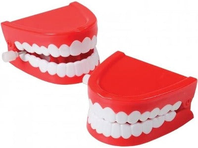 Giant Chattering Teeth