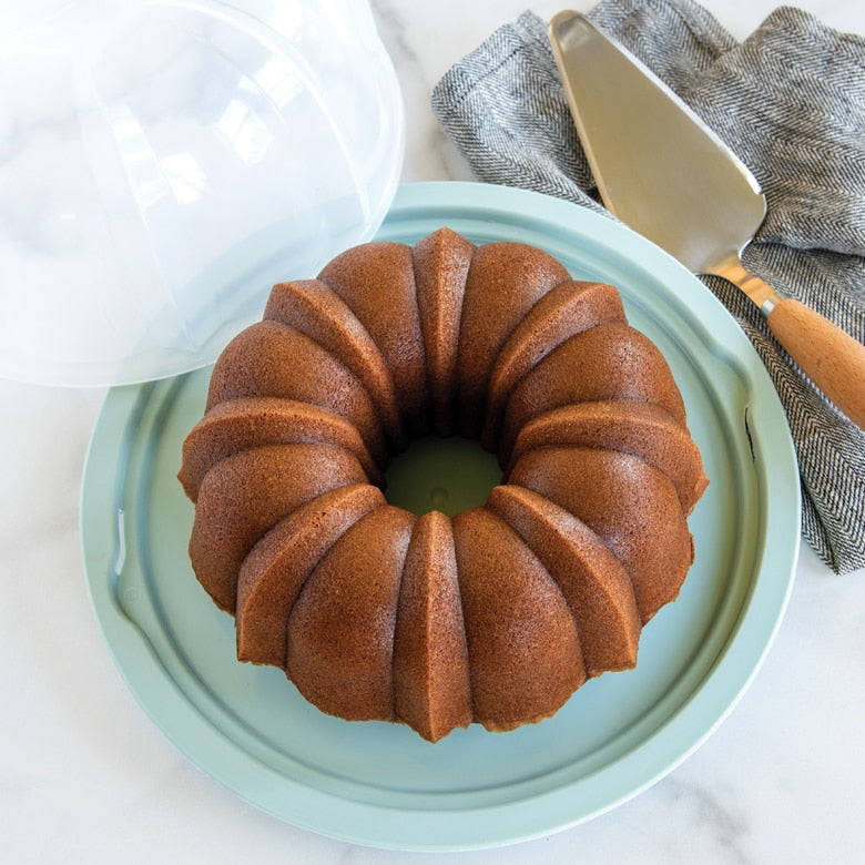 Translucent Bundt Cake Keeper