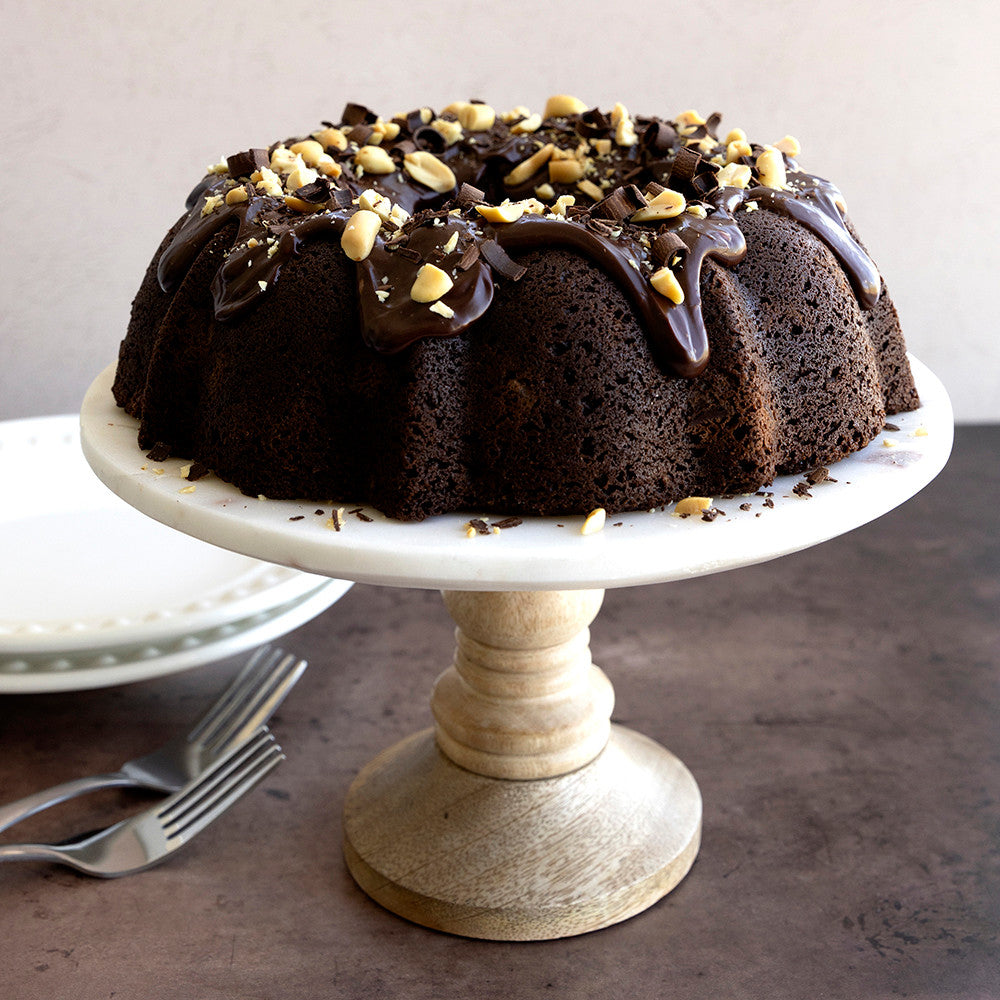 12 Cup Formed Bundt Pan Red