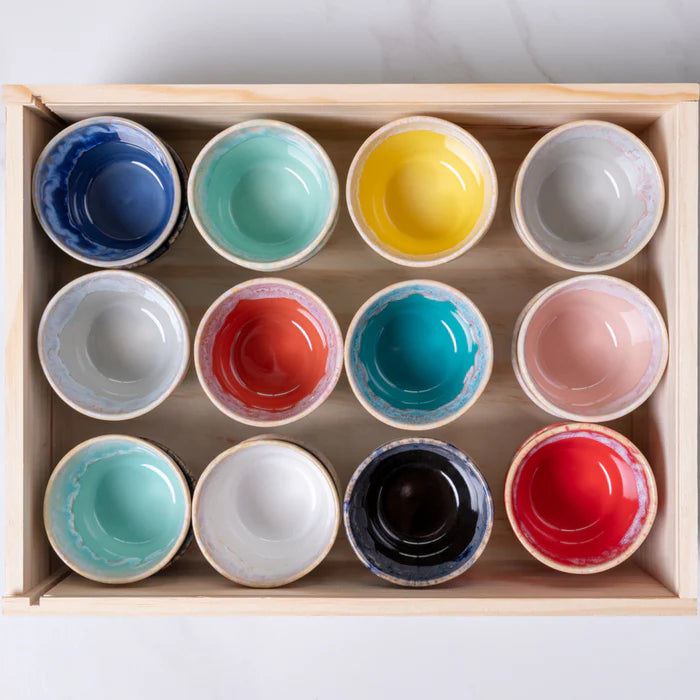 Juego de 24 tazas de café Lungo Grespresso multicolor con caja expositora de madera Grespresso