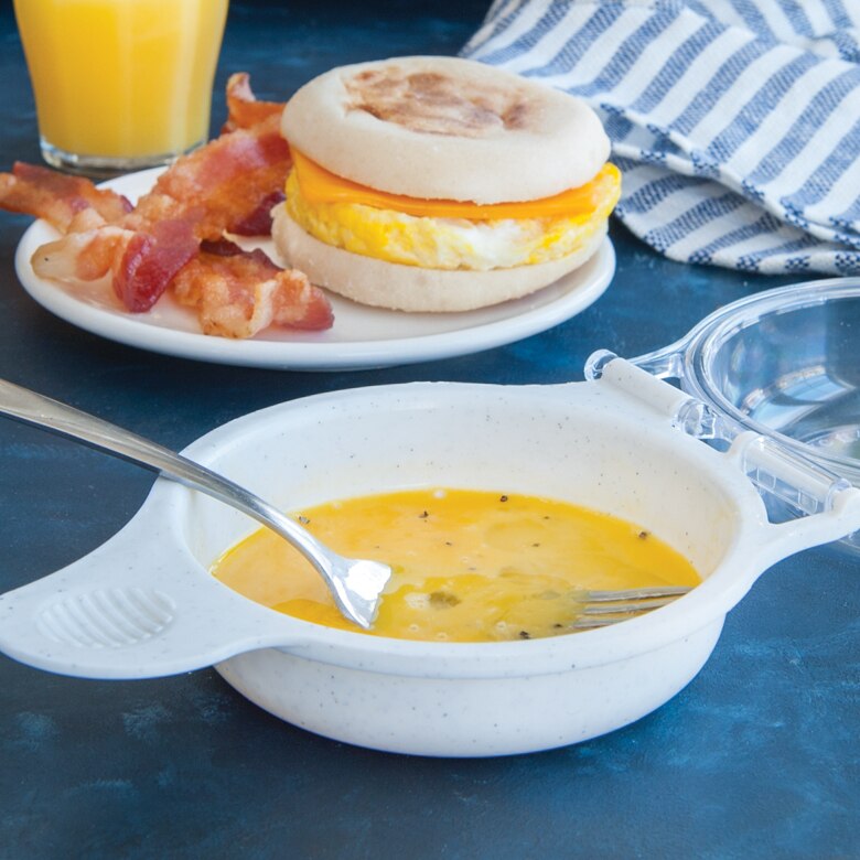 Eggs 'N Muffin Breakfast Pan