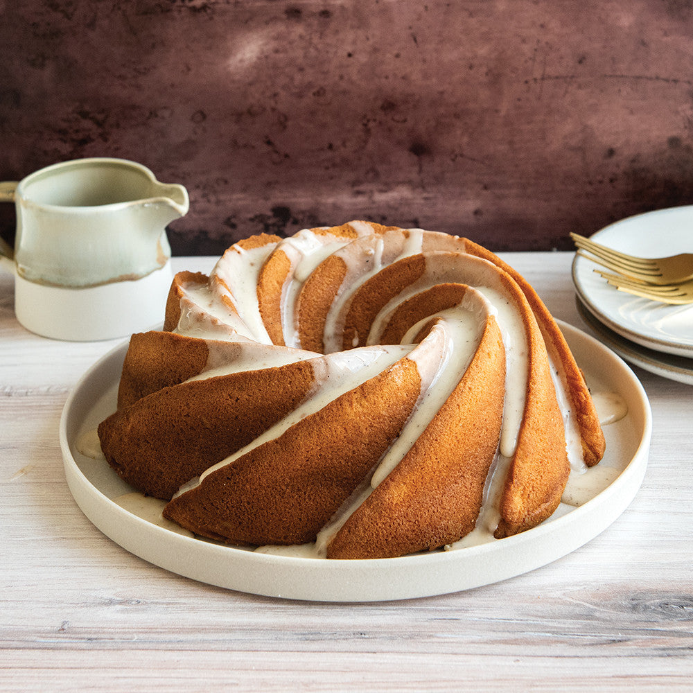 10 Cup Heritage Bundt Pan
