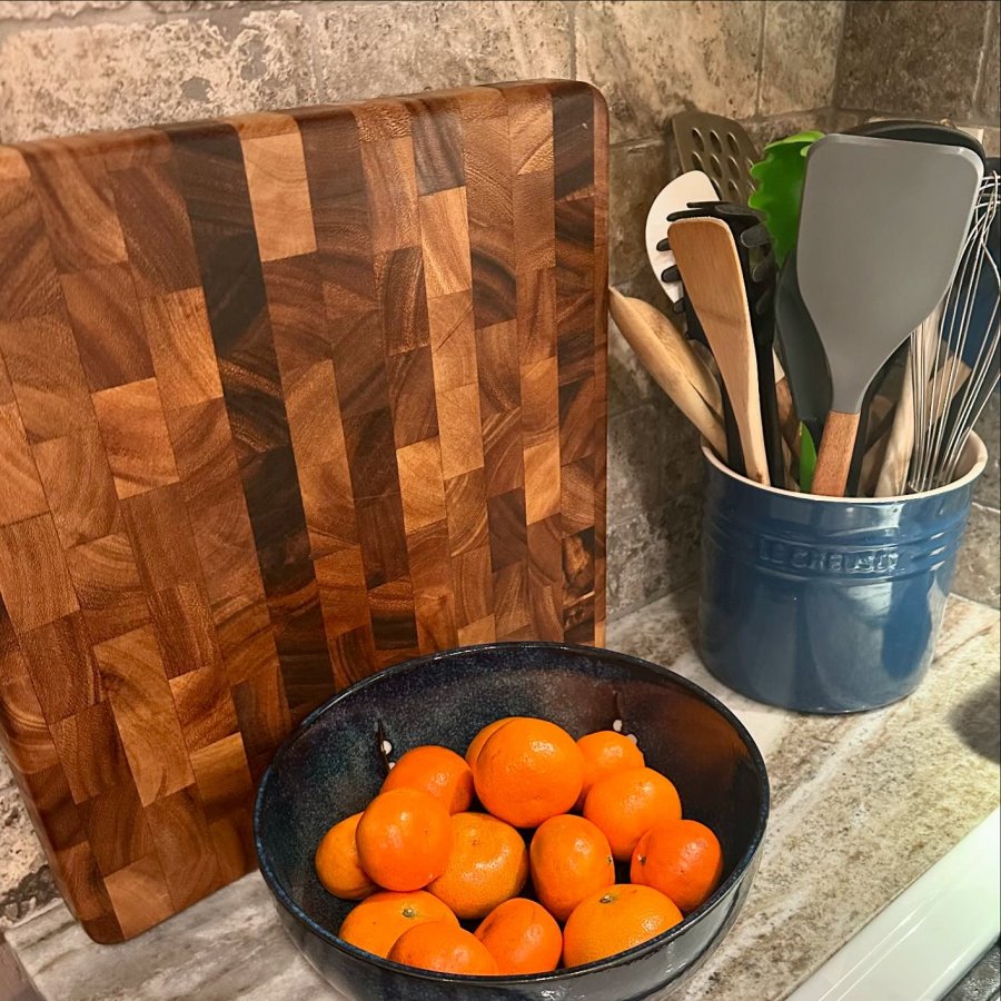 14 x 14 Acacia End Grain