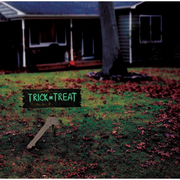 E.L. Grave Greetings Trick - Treat Green
