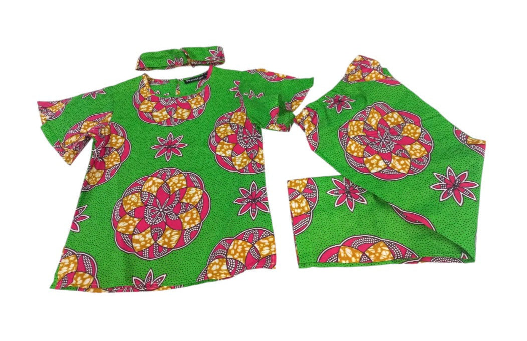 Conjunto Niña Verde-Fucsia( Etnia Negra)