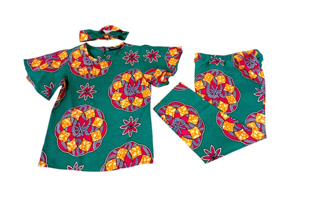 Conjunto Niña Turquesa-Fucsia-Naranja ( Etnia Negra)