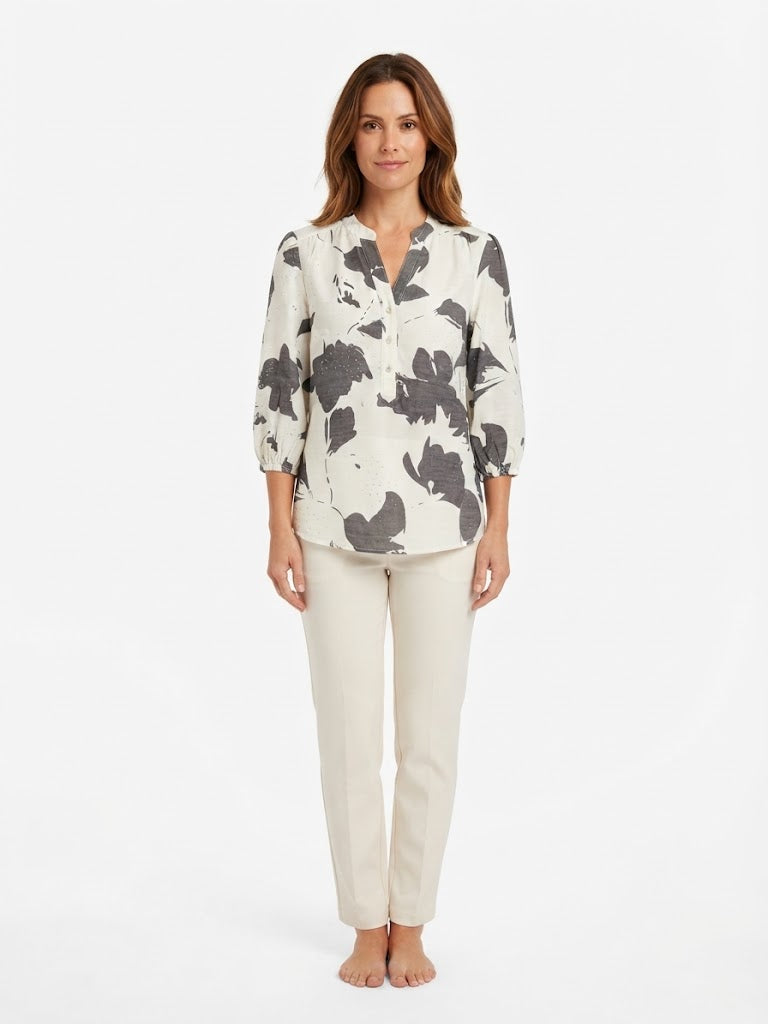 Ivory r w/rs 3/4 Sleeve Henley