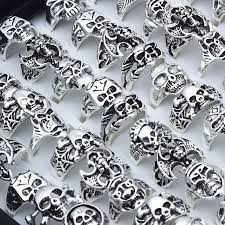50 Assorted Skull Rings in a Tray