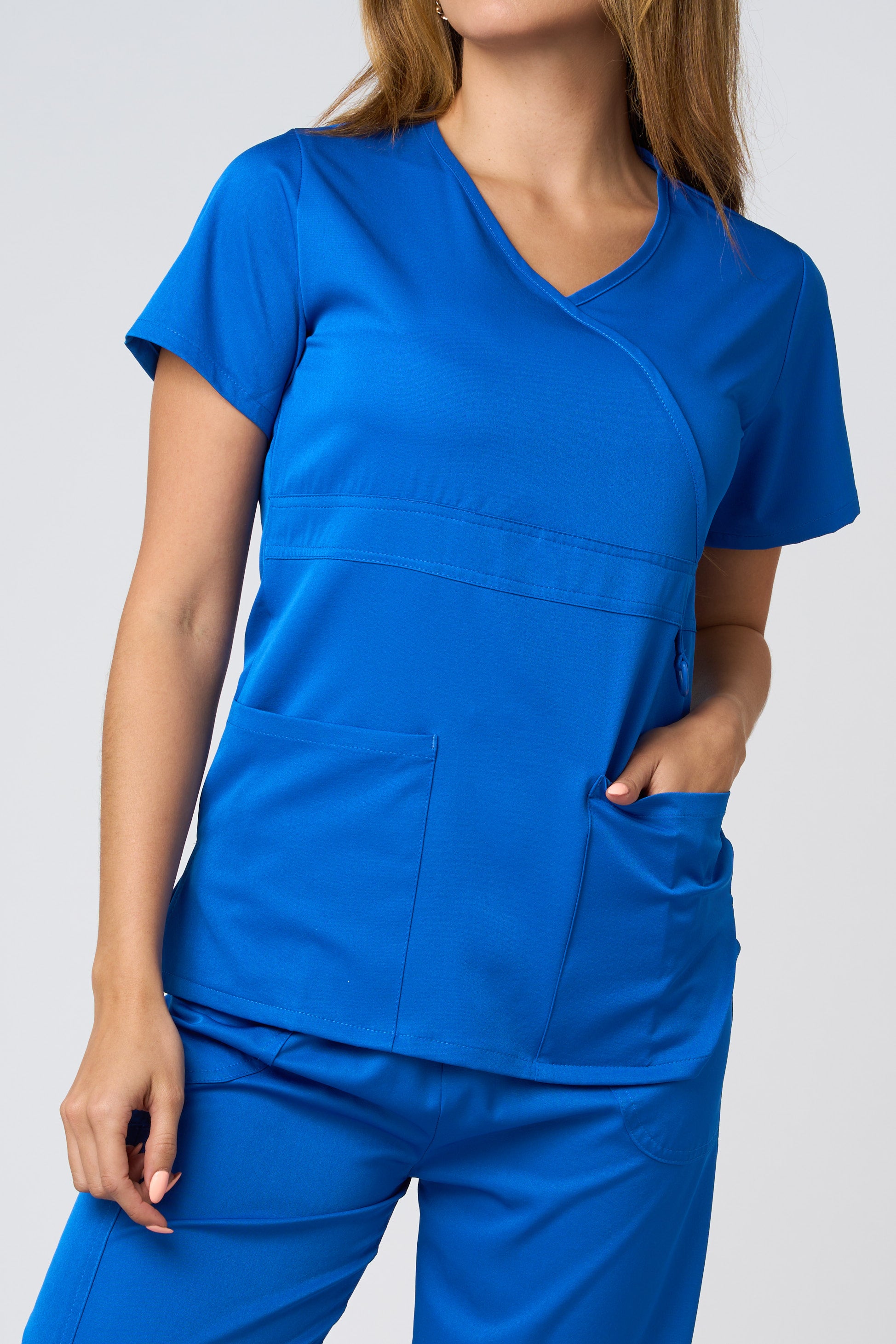 SOLID 4 WAY STRETCH MOCK NECK W/D RING ROYAL