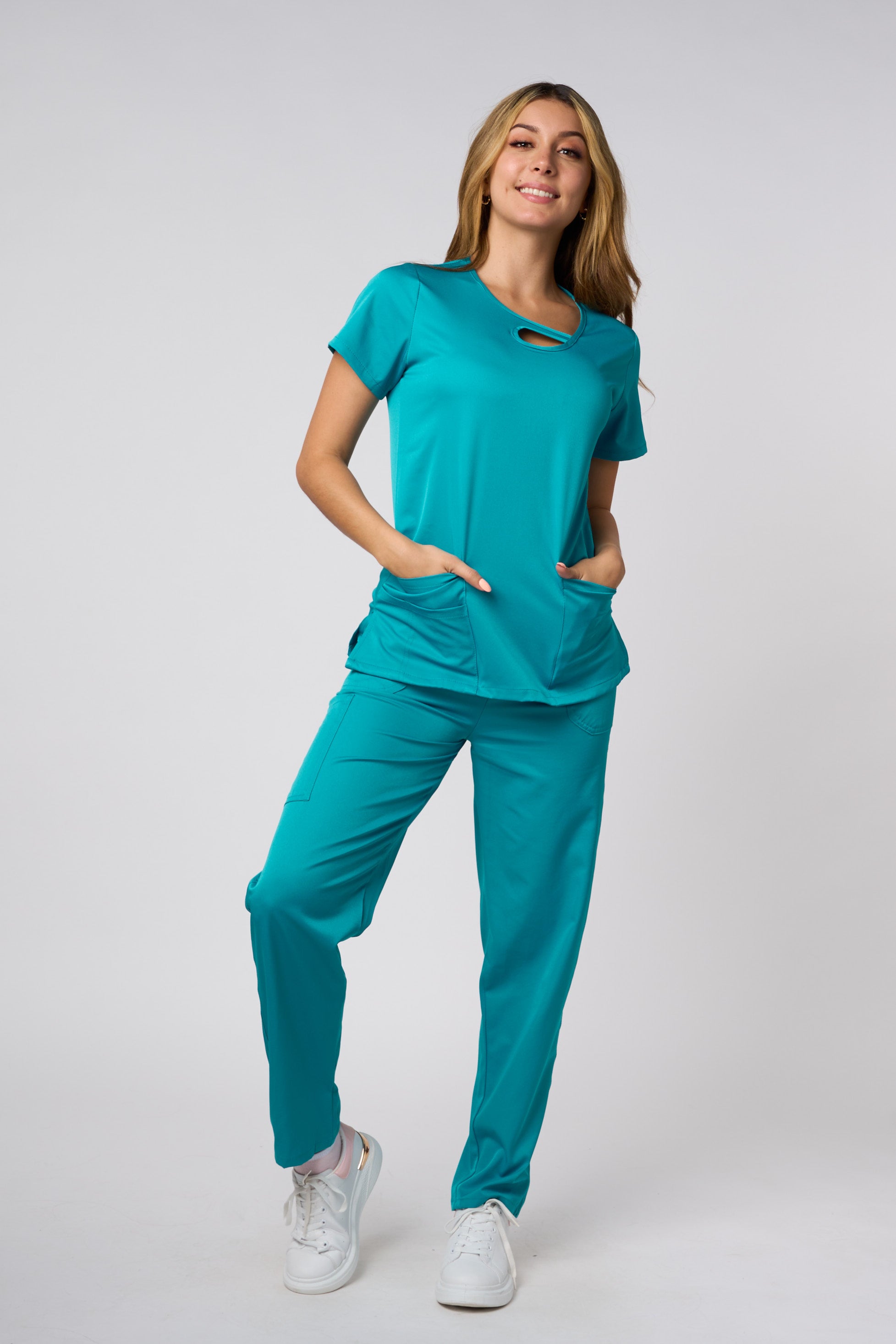 SOLID 4 WAY STRETCH KEYHOLE NECK SCRUB SET TEAL
