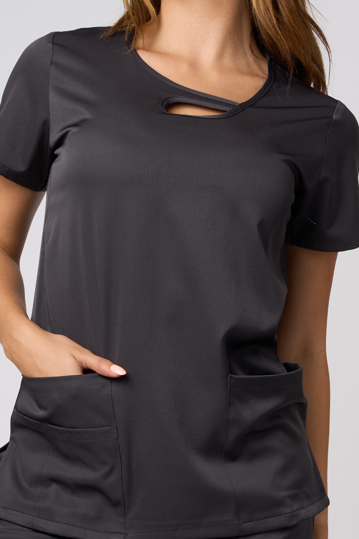 SOLID 4 WAY STRETCH KEYHOLE NECK SCRUB SET PEWTER