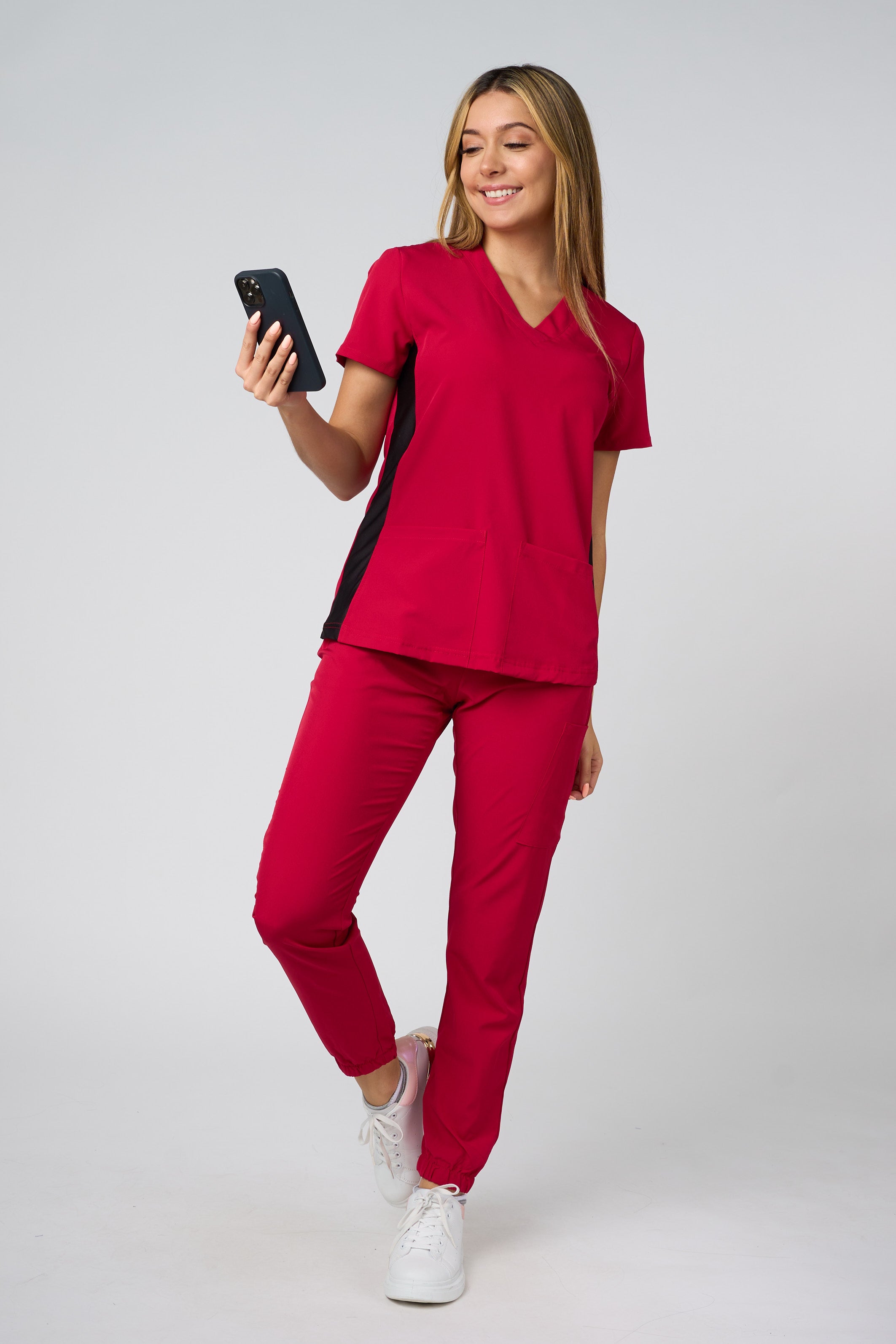 Uniforme true red 811
