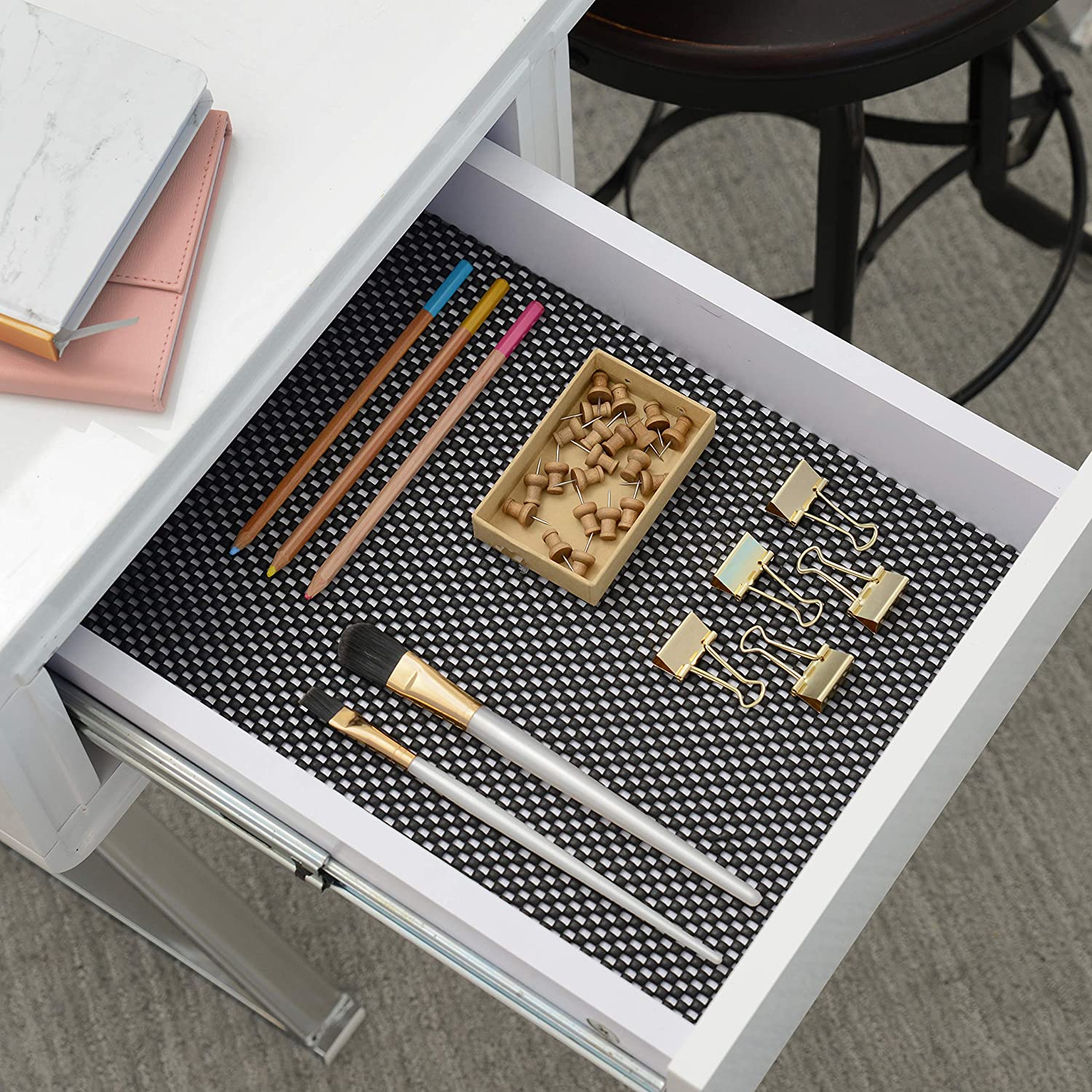 Thick Non-Adhesive Shelf & Drawer Liner 18" x 10' Black