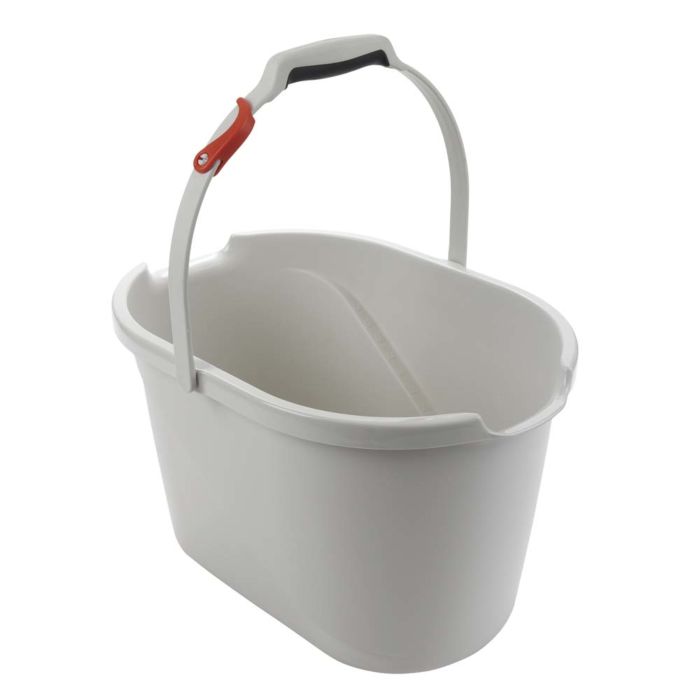 OXO GG ANGLED MEASURING BUCKET