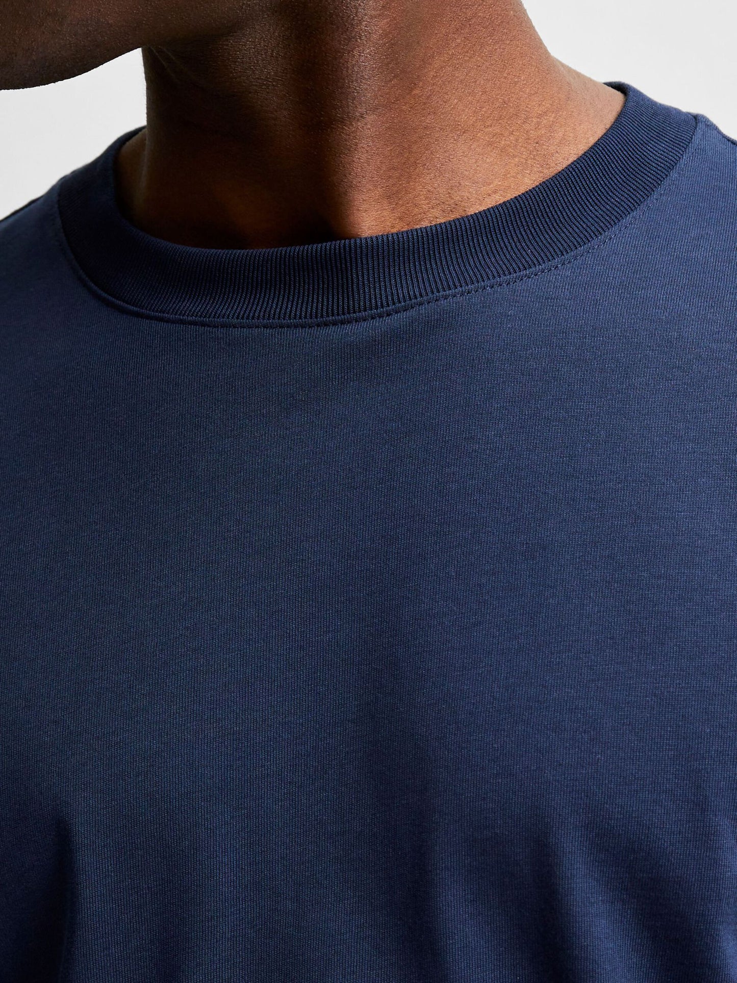 Crew Neck Long Sleeve Tee Navy