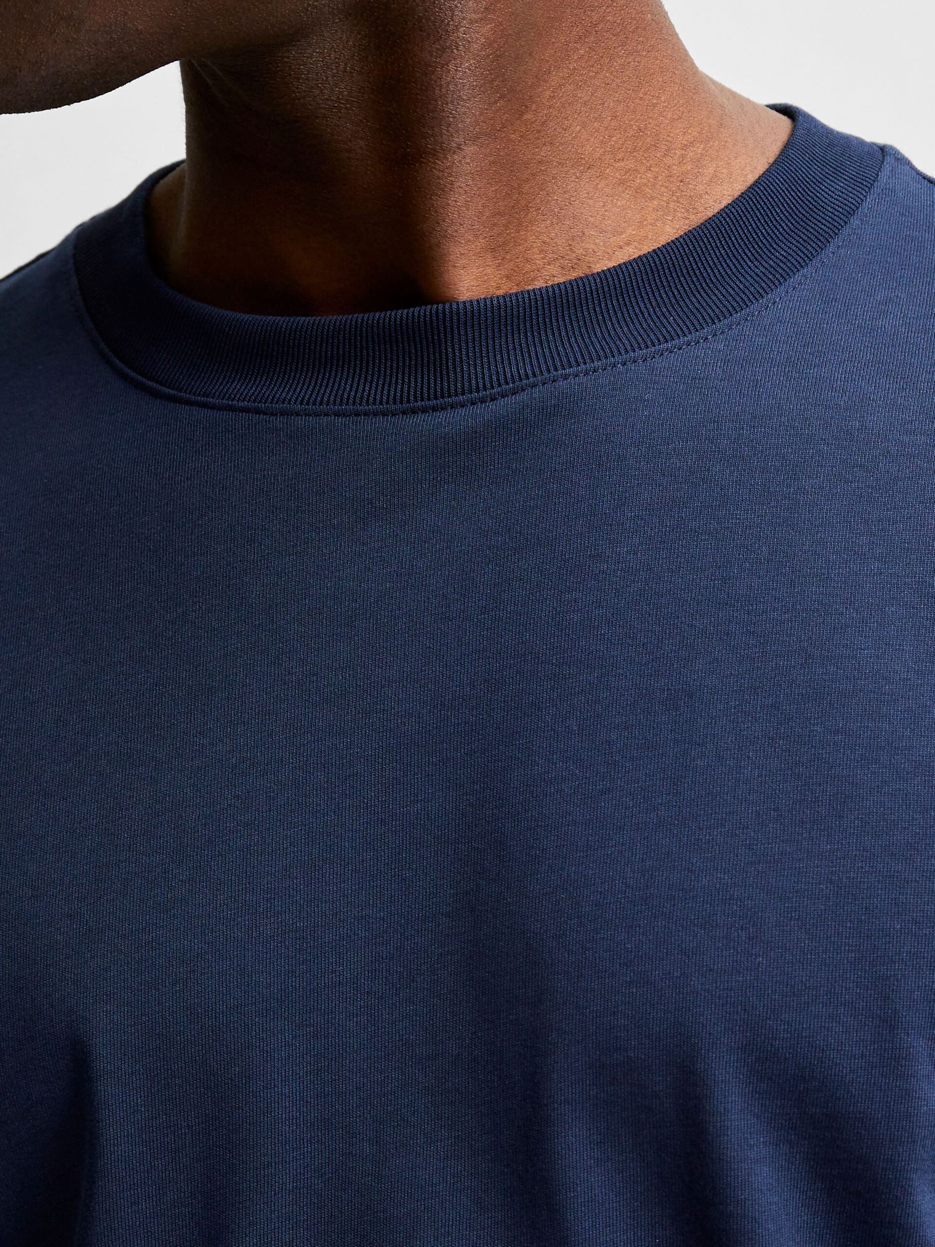 Crew Neck Long Sleeve Tee Navy
