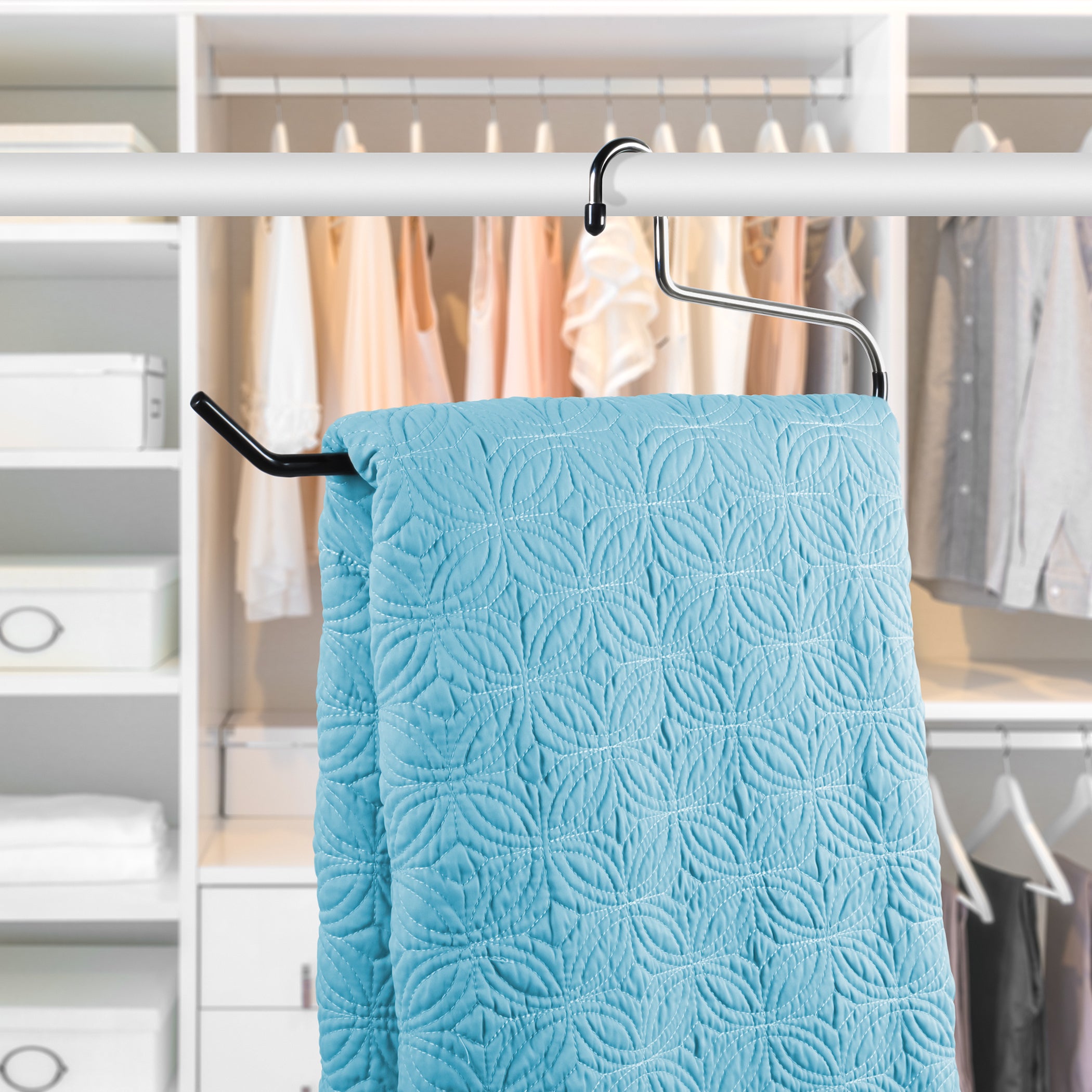 Comforter Blanket Hanger