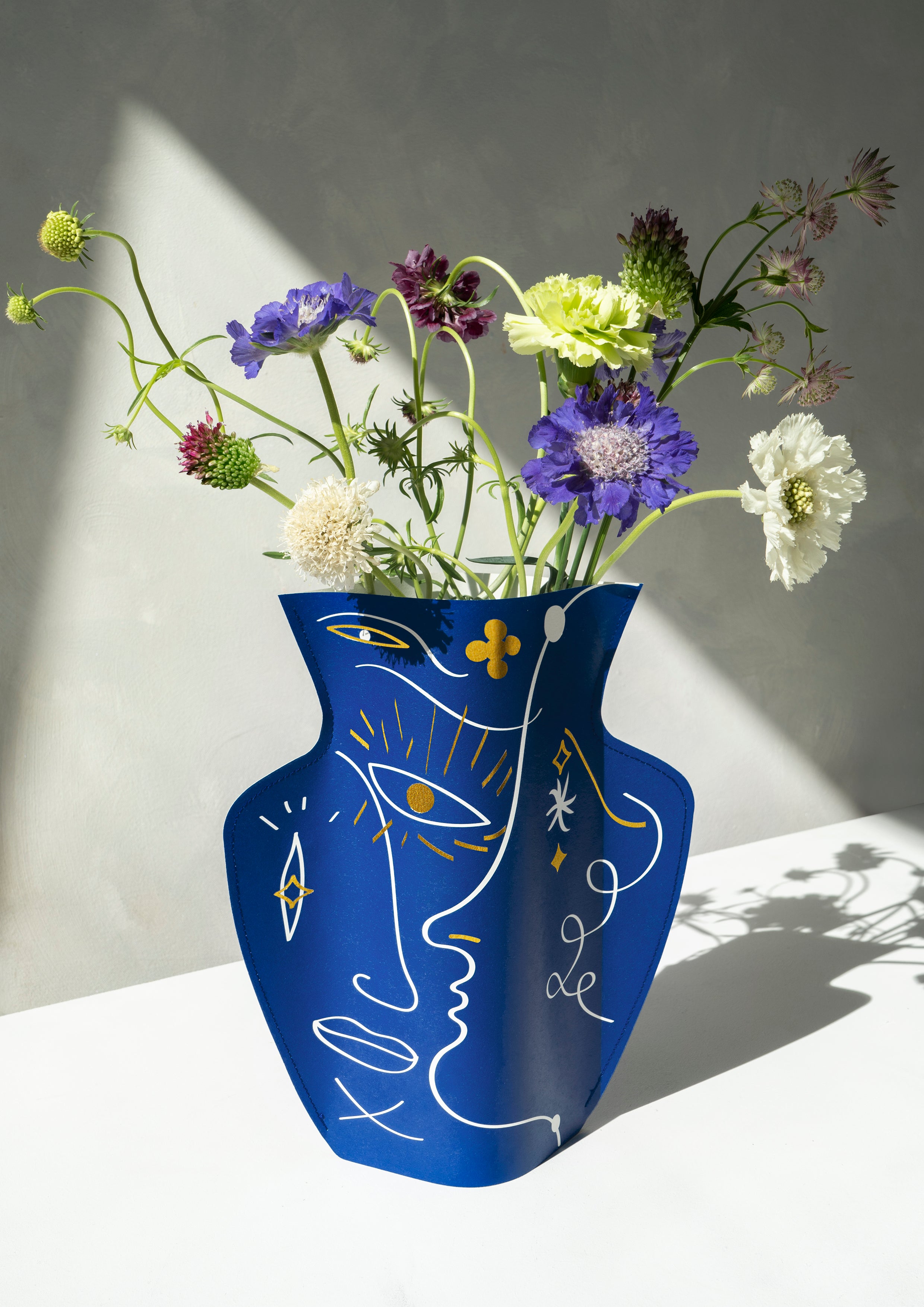 Paper Vase Vasage Blue