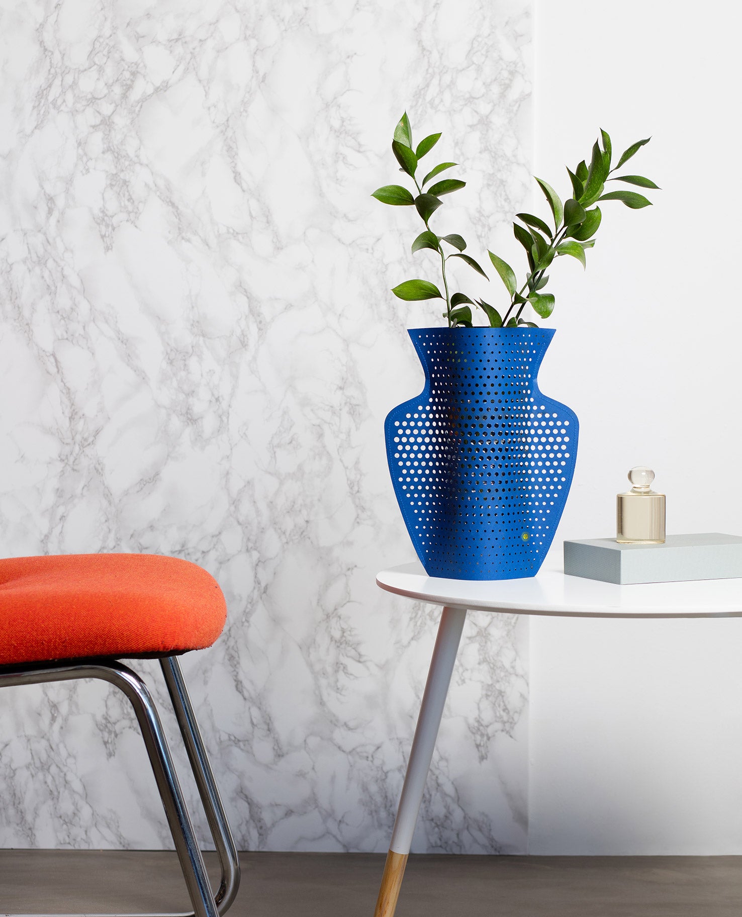 Paper Vase Helio Blue
