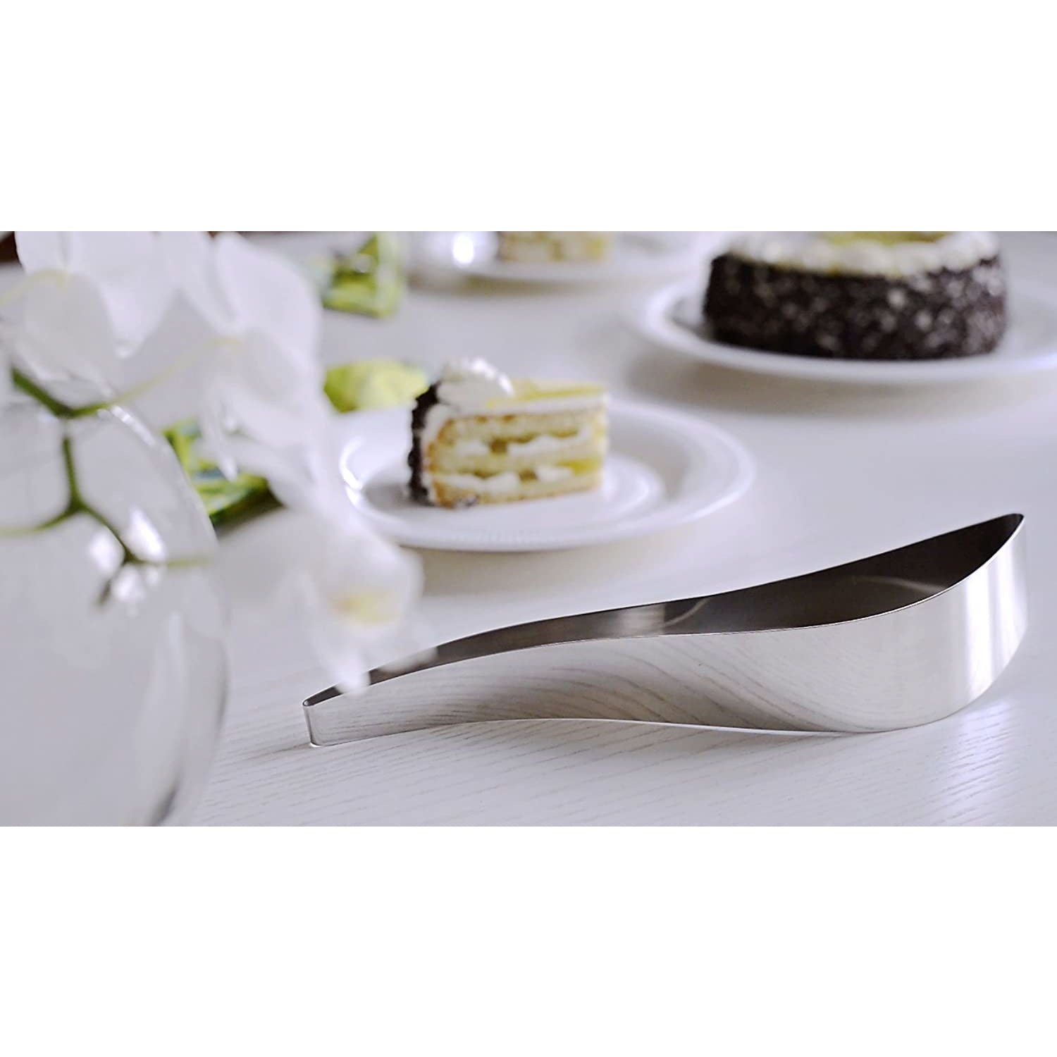 Cake Server in Stainless Steel