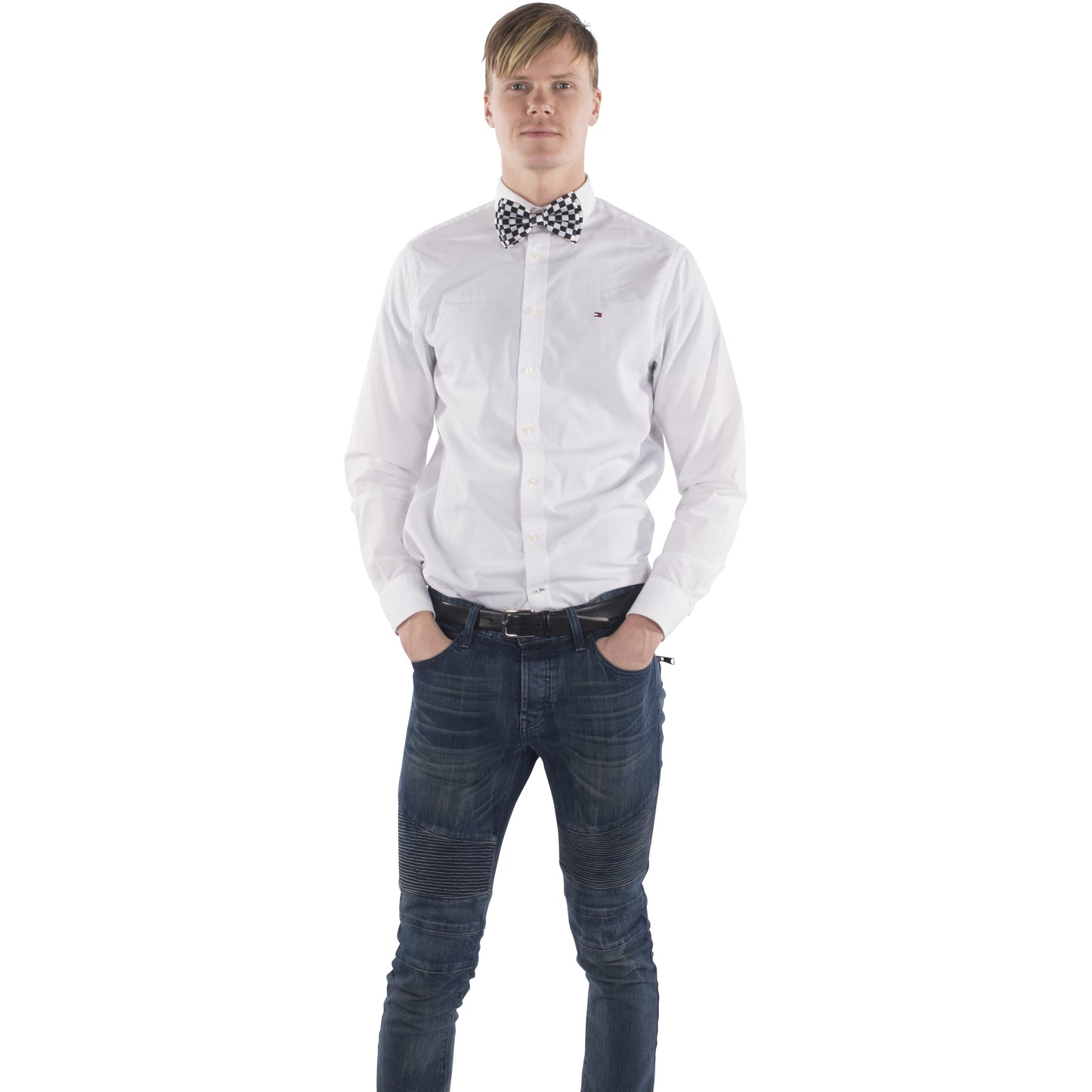 BLACK & WHITE CHECKERED BOW TIE
