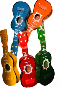 GUITARRA MEDIANA