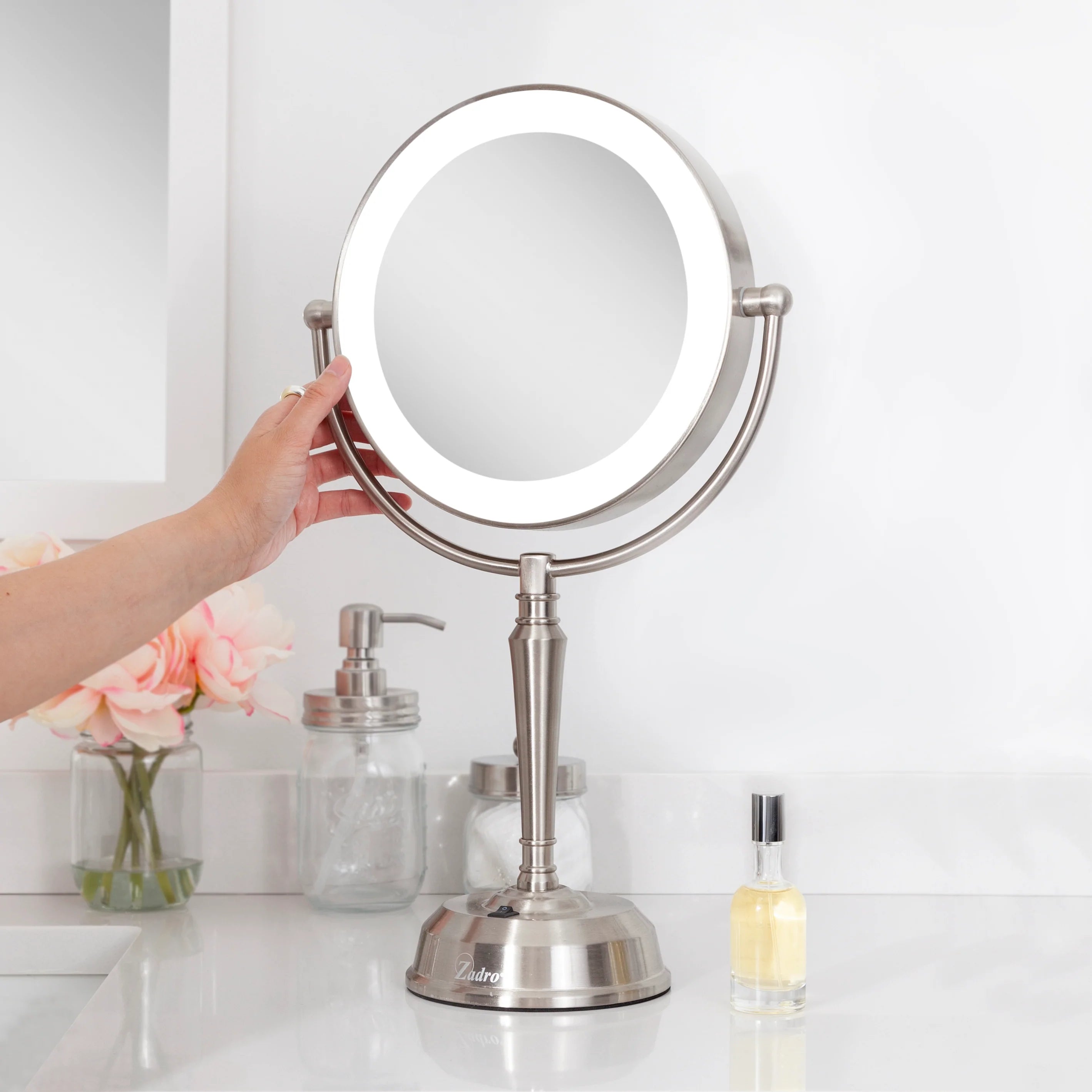 11" Round LED Rotating USB Charging Port Mirror 10X/1X