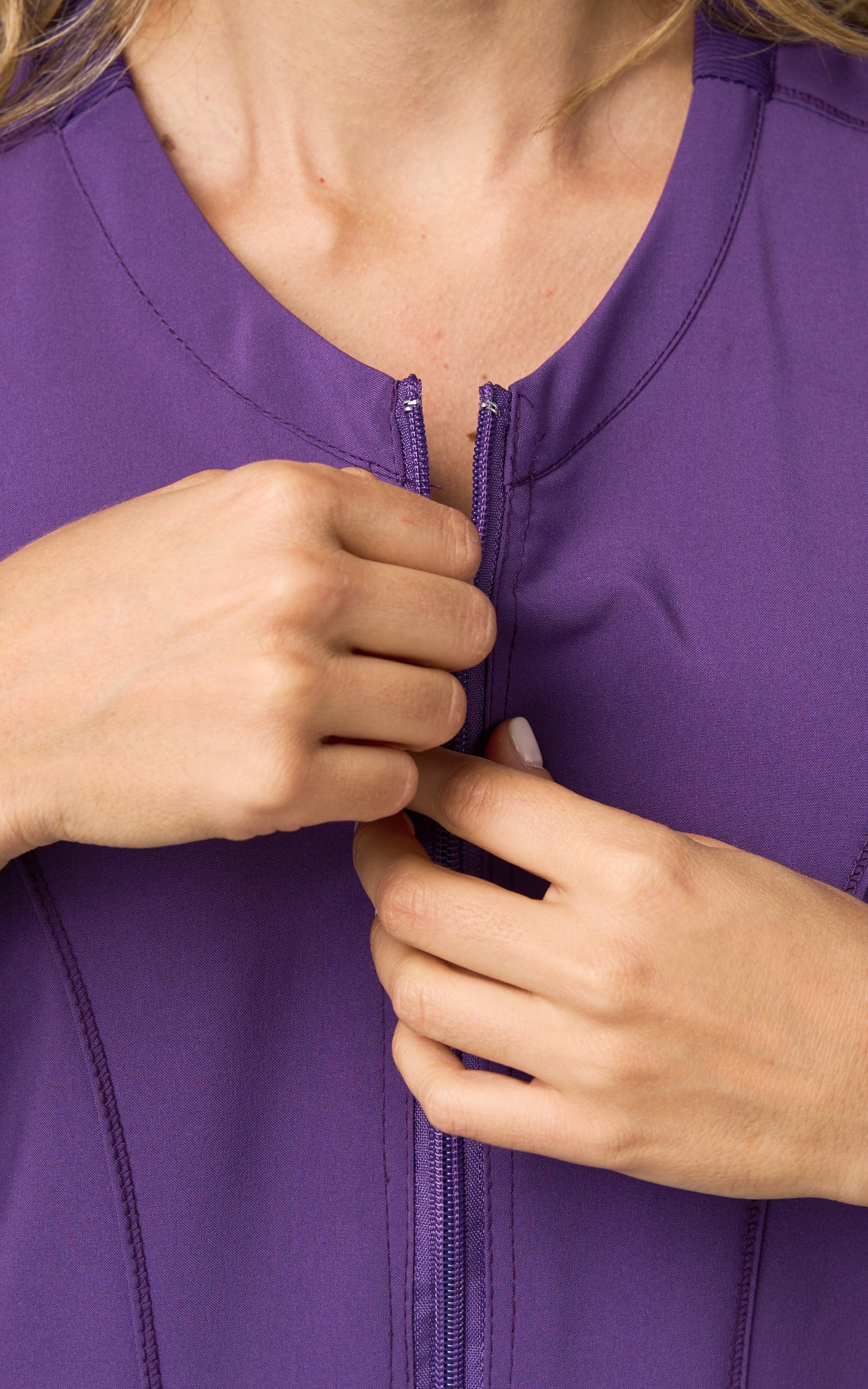 CORAL 1323 EGGPLANT