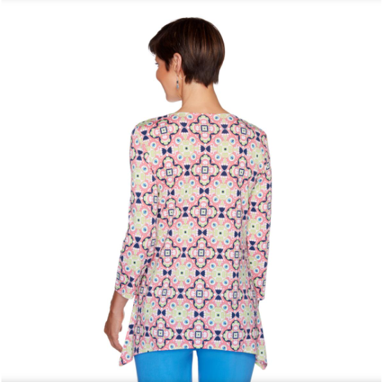 BLUSAS ROSADA Y AZUL CON DISEÑO X RUBY RD