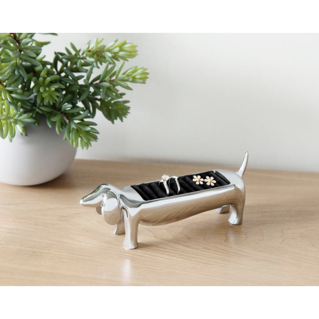 Dachsie Ring Holder
