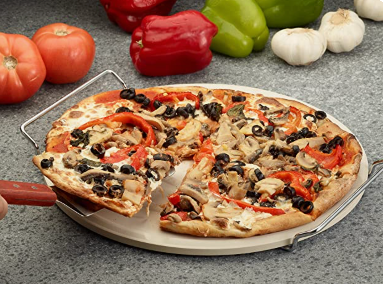Cousin Diana Pizza Stone, 13in