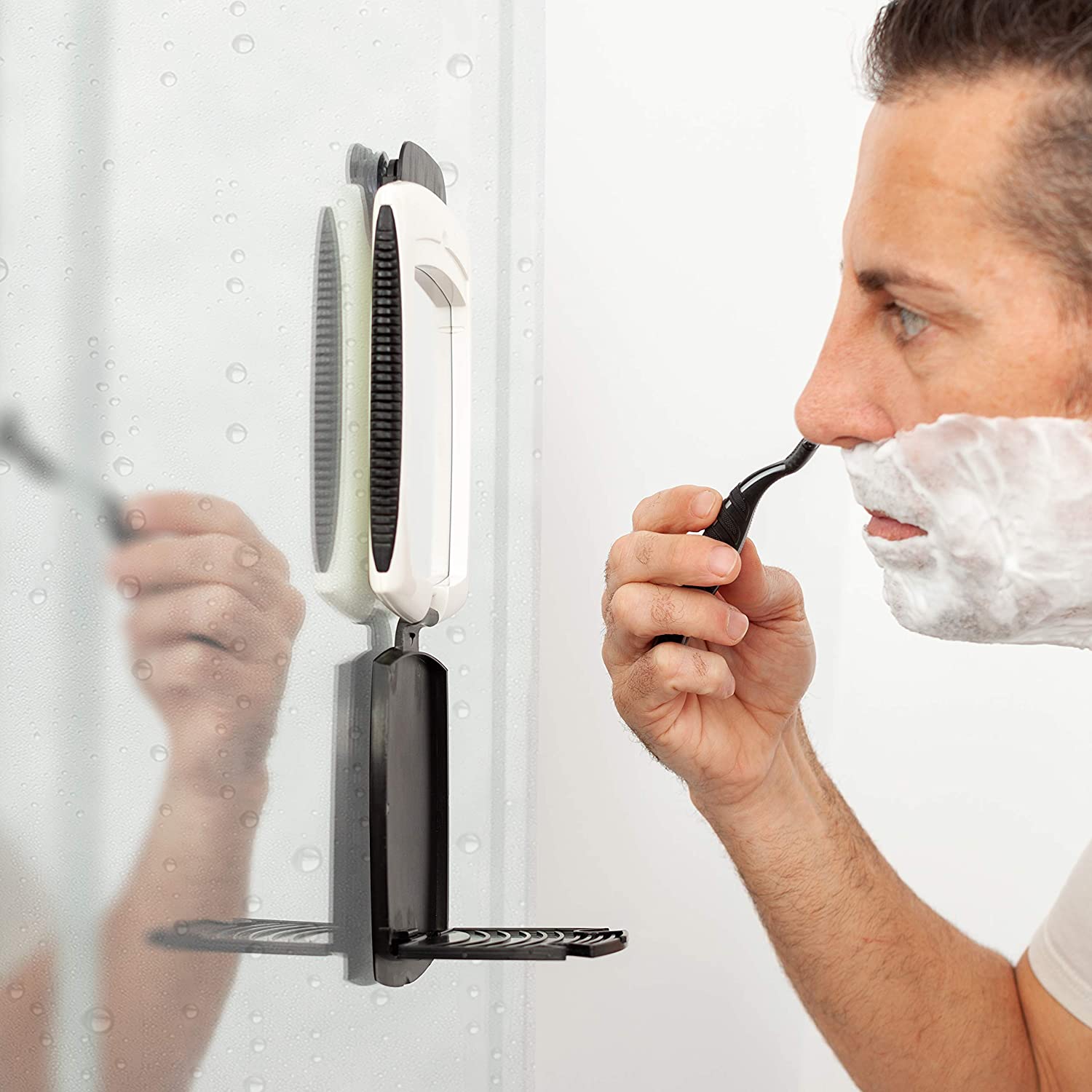 Fog free Travel Mirror