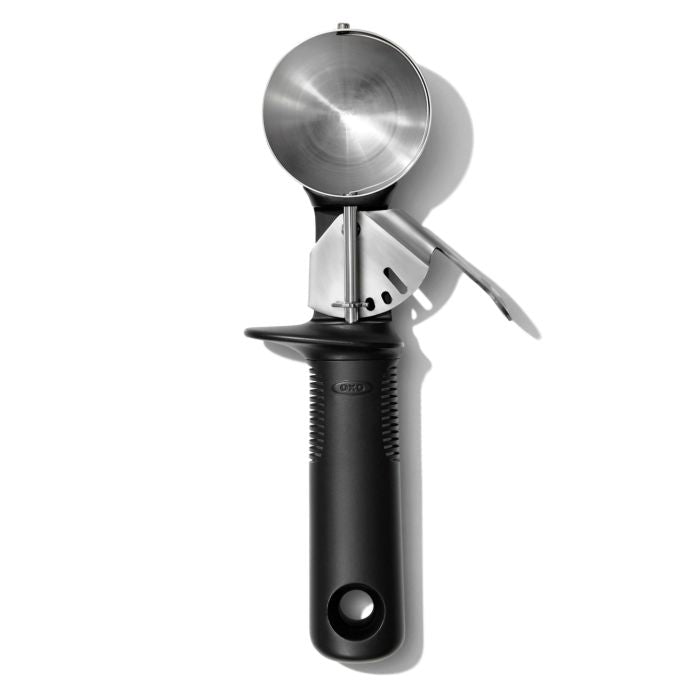 OXO GG SS CLASSIC SWIPE ICE CREAM SCOOP