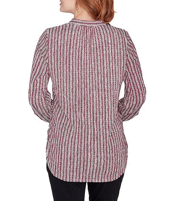 Crinkle Knit Band Split V-Neck Roll-Tab Bordeaux Multi   - Ruby Rd
