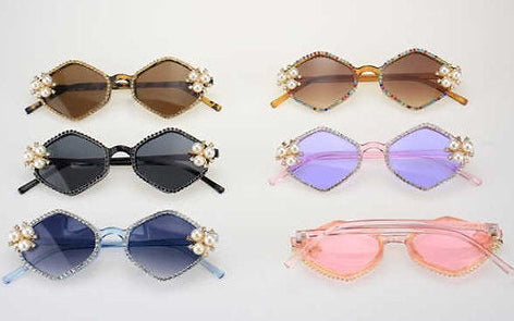 DIAMOND SHAPE PEARL AND GEM SUNGLASSES