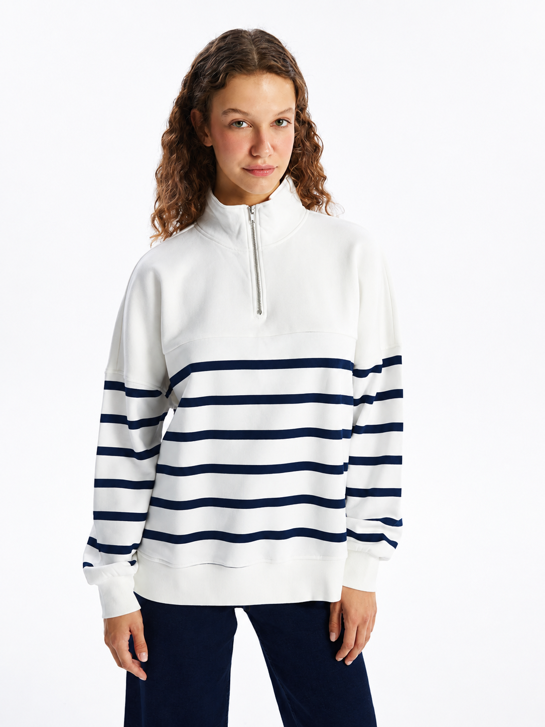 Sweater Ladies Funnel Neck White-Navy