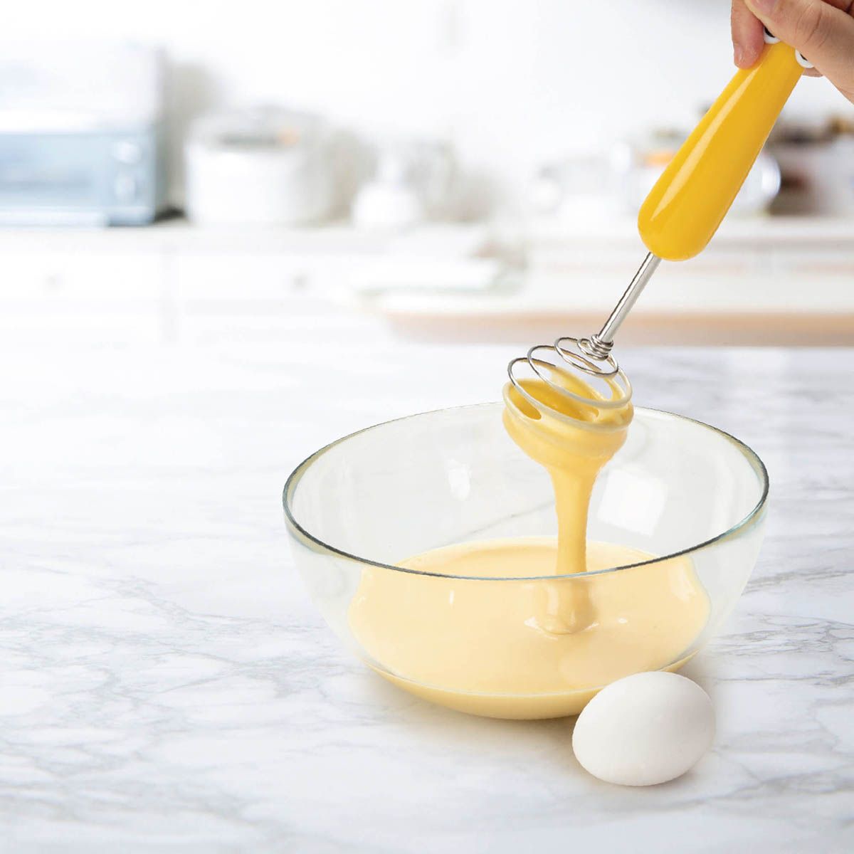 Joie Peekaboo Spring Whisk