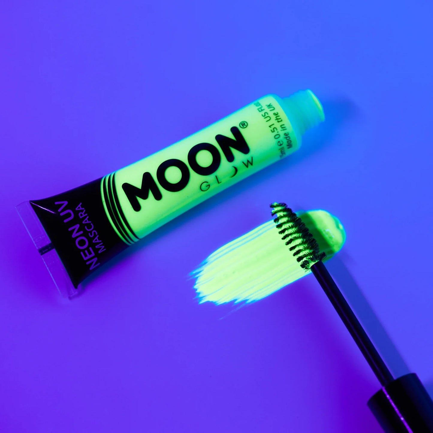 Intense Green – Neon UV Mascara, 15mL