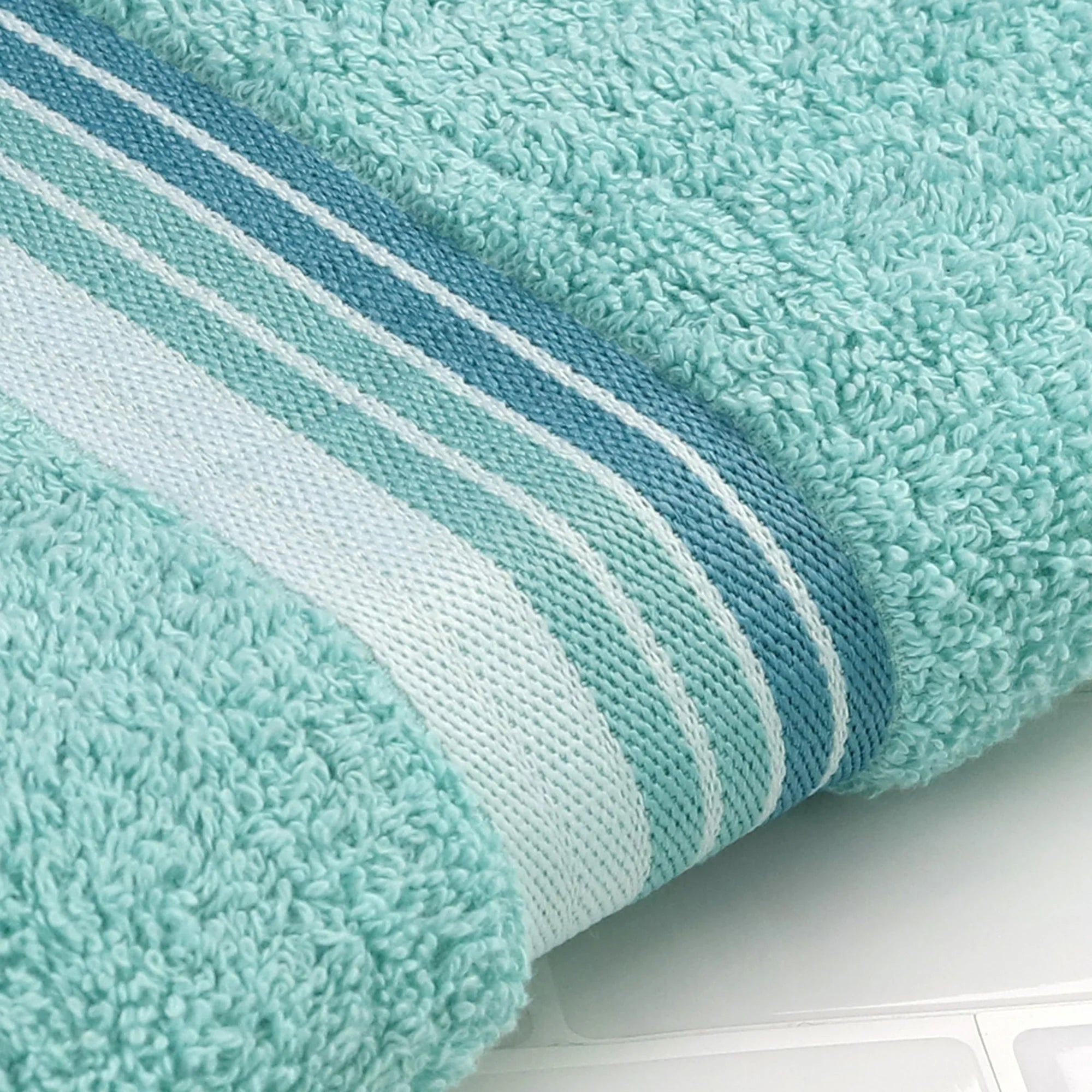 Bath Towel Ombre Stripe Clearly Aqua 27x52