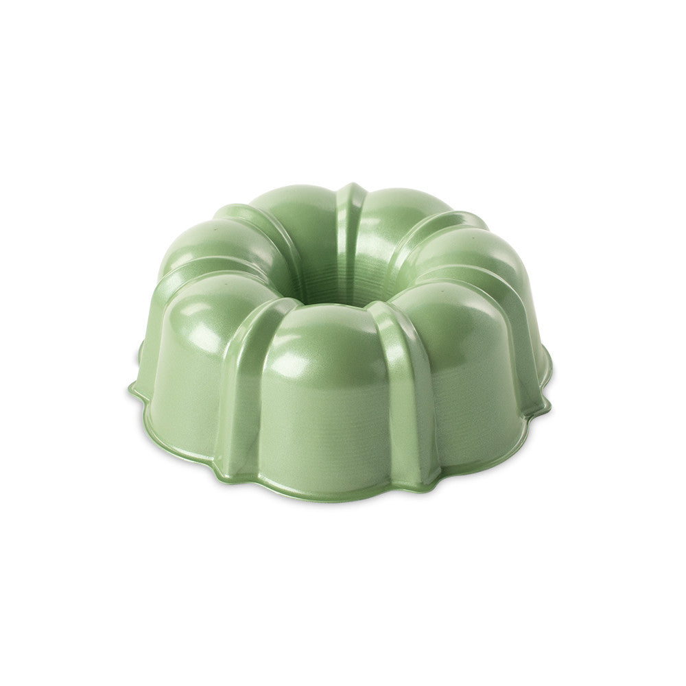 6 Cup Formed Bundt Pan