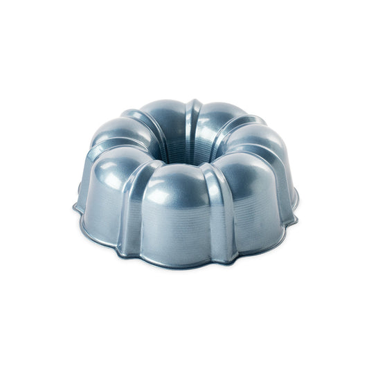 6 Cup Formed Bundt Pan