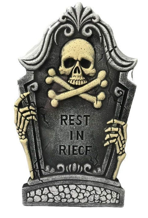 26" Tombstone Skull Rip