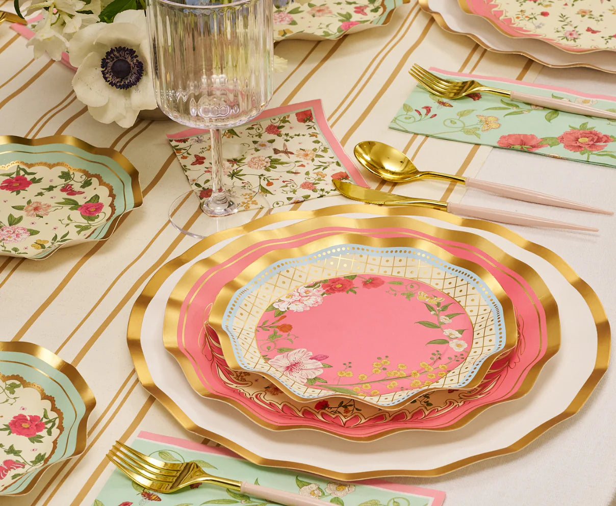 Wavy Salad Plate Rococo 8"