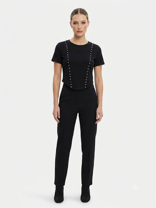 Front Jewel Jersey Scoop Bottom Crop Tee Black