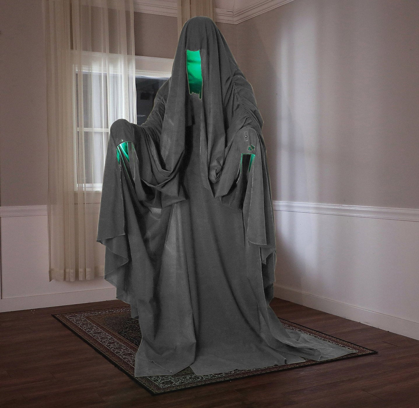 72" Hooded Phantom Animated