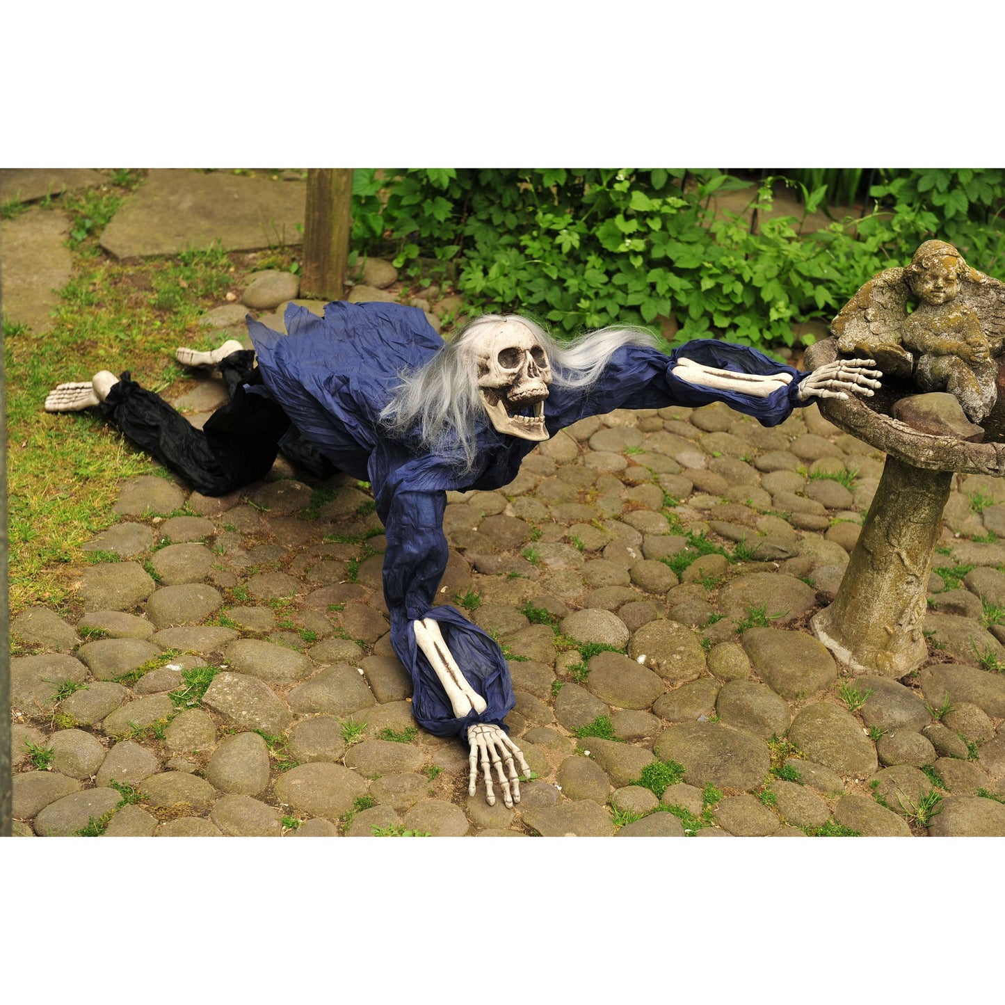 5' Skeleton Creeping Dead Grey Hair