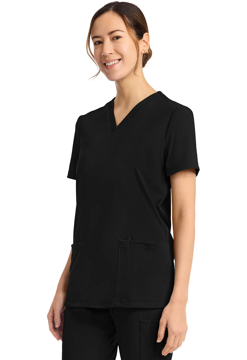 2-Pocket V-Neck Top Black